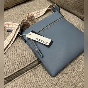 Isabelle vegan purse bag with strap